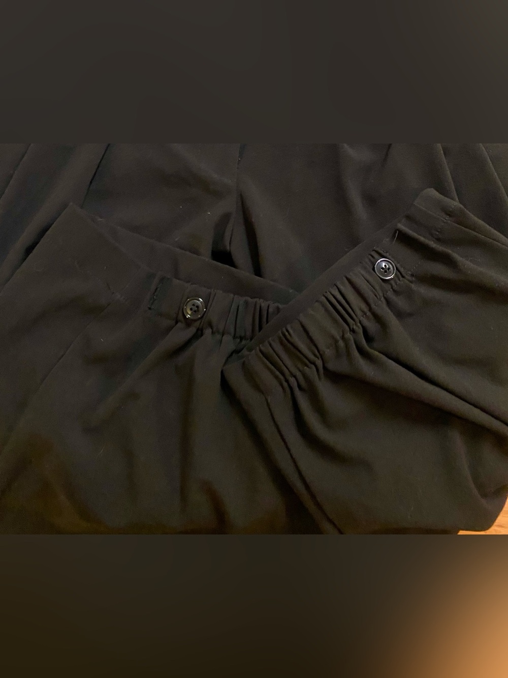 Torrid Vintage Capri Pants with Button Leg Detail - Size 26 - NWT! - Picture 3 of 5